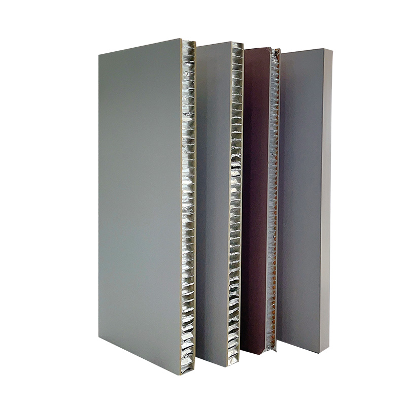  Aluminijske panele sa saće